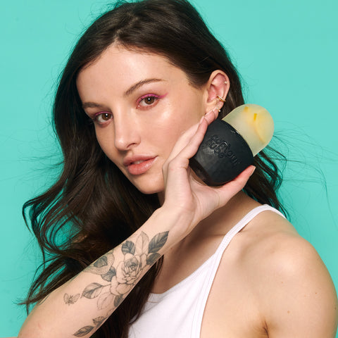 Jet Black Contour Cube&reg;